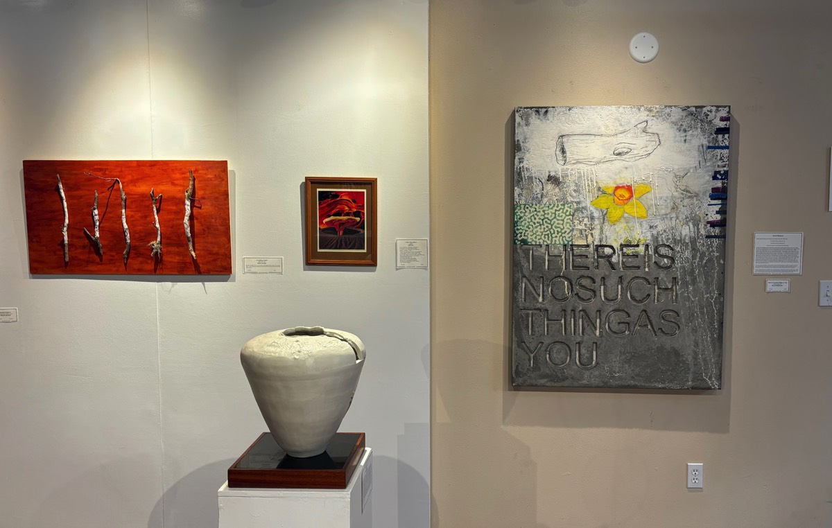 Stacks Image 3092425