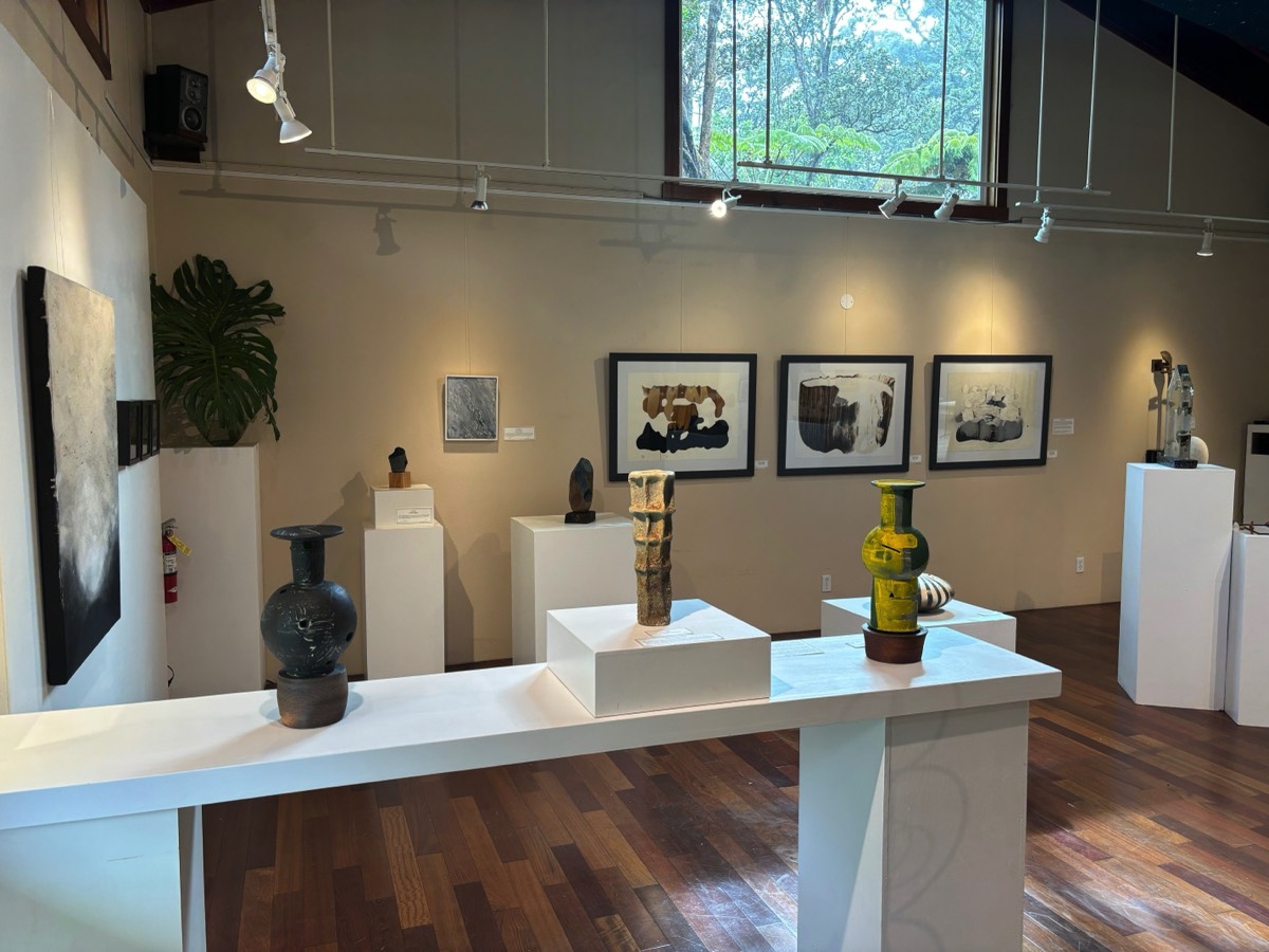 Stacks Image 3092441