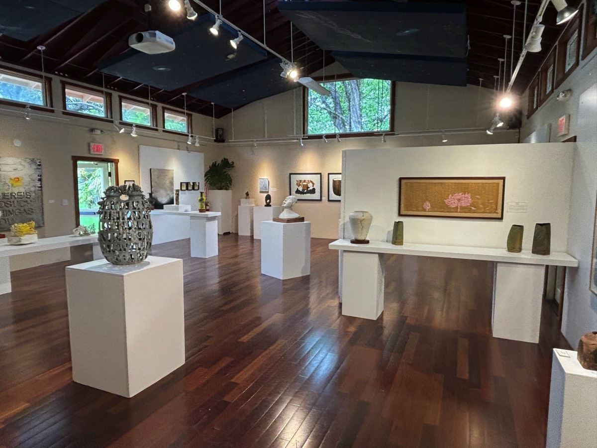 Stacks Image 3092415